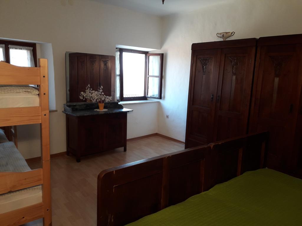 Apartment Valetovi Stanjel Luaran gambar