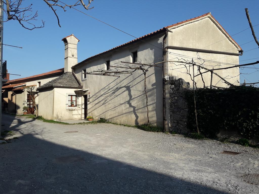 Apartment Valetovi Stanjel Luaran gambar